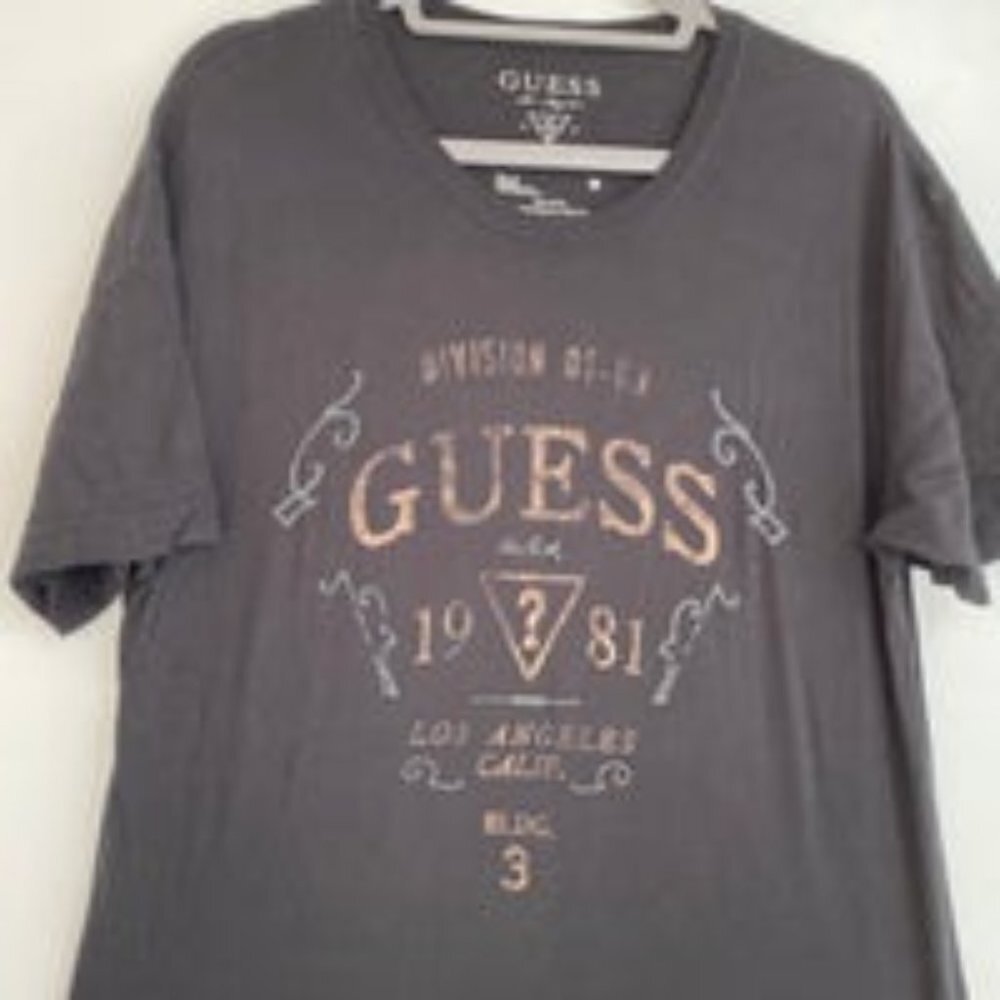 Guess - Picture 2 of 6